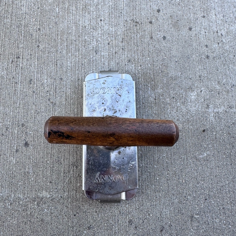 Vintage Bonny Screw Top Off Wood Handle Handheld Manual Can & Jar Opener rustic